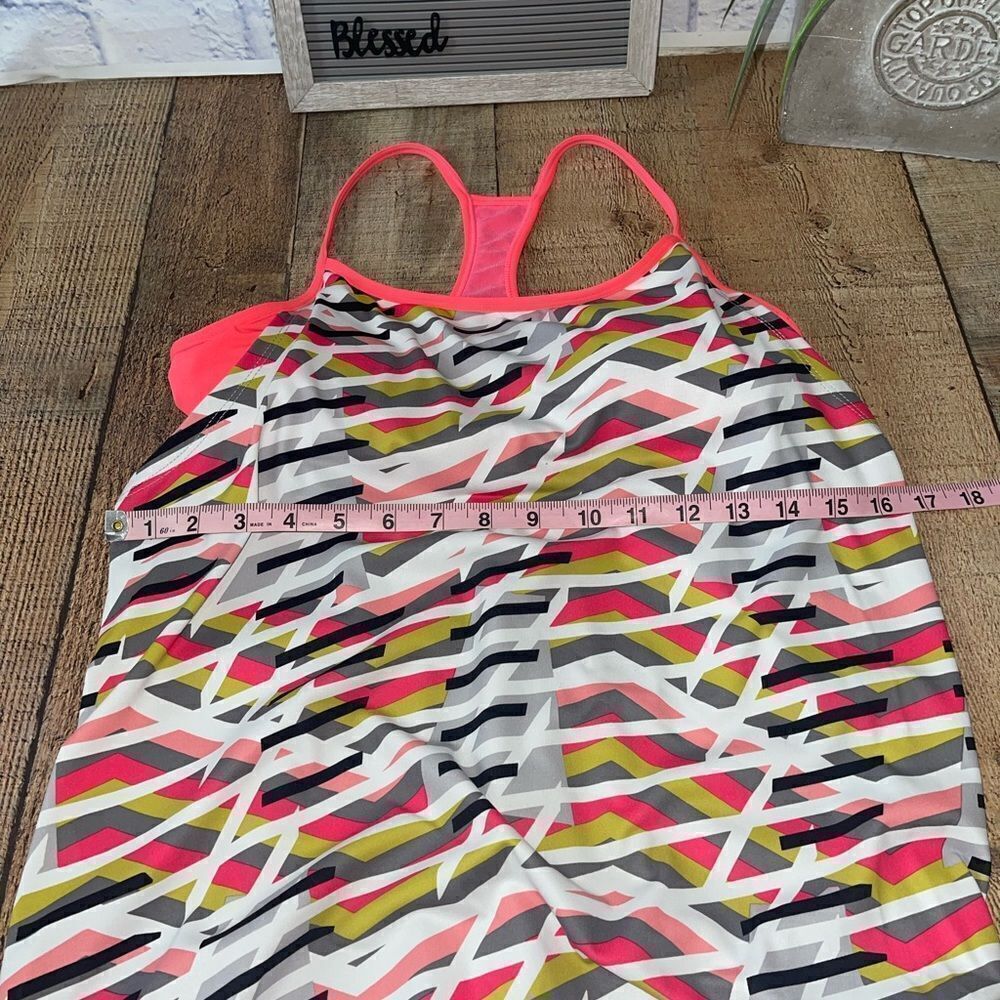 💜 Fabletics norwalk geometric Tank Top - Picture 8 of 14
